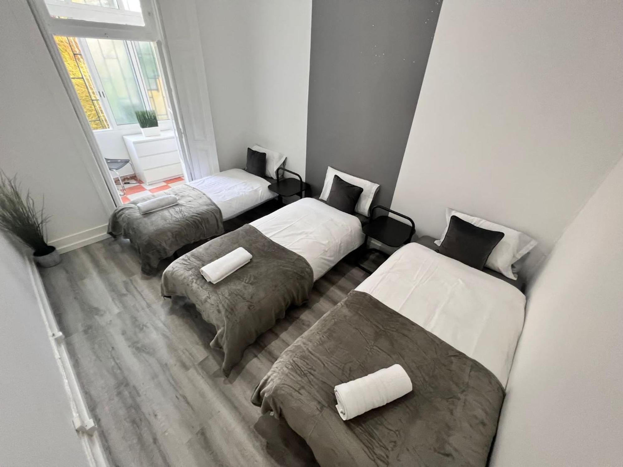 Rooms, Location For Tourists Hostel