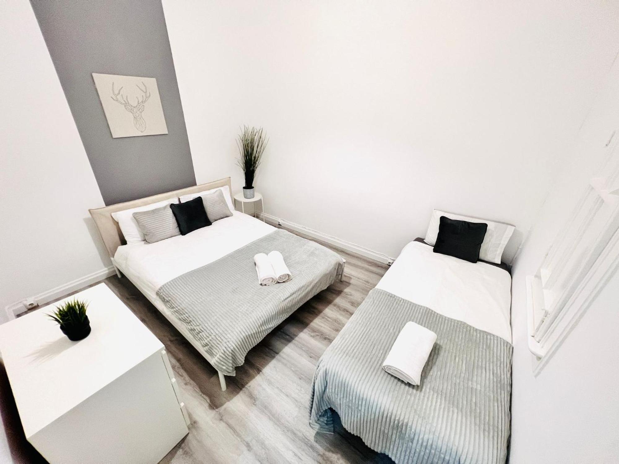 Hostel Rooms, Location For Tourists *